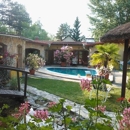 Mediterran Apartmanhaz Szántód 部屋 写真