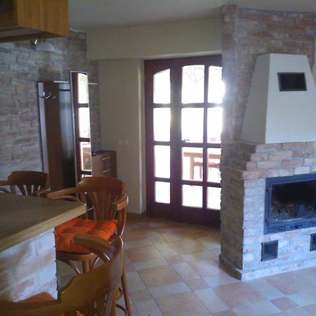 Mediterran Apartmanhaz Szántód 部屋 写真