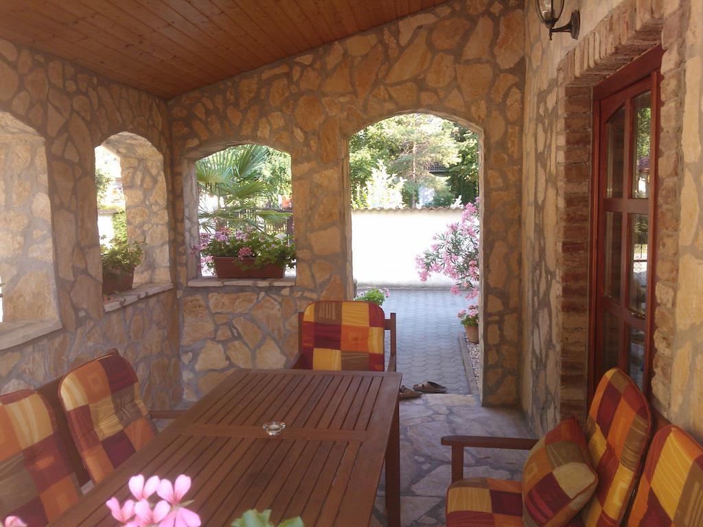 Mediterran Apartmanhaz Szántód エクステリア 写真
