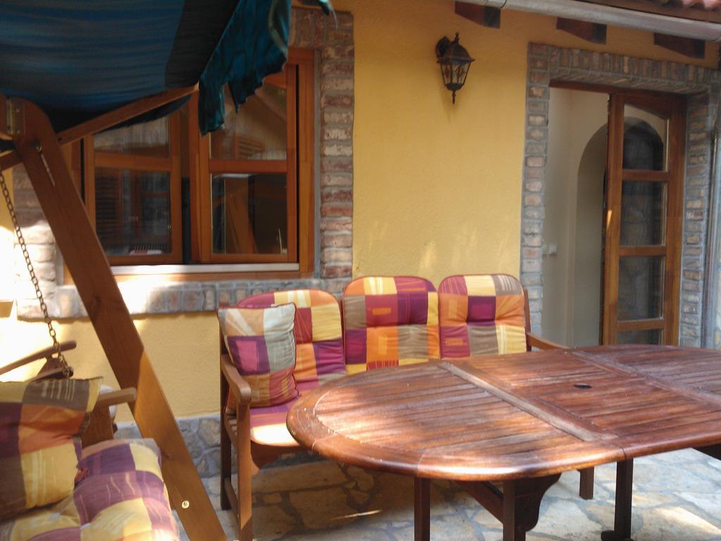 Mediterran Apartmanhaz Szántód エクステリア 写真