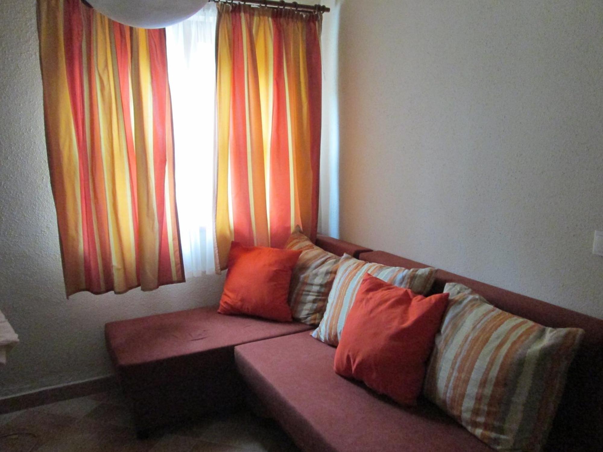 Mediterran Apartmanhaz Szántód 部屋 写真