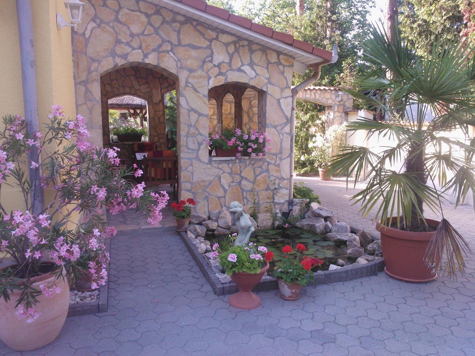Mediterran Apartmanhaz Szántód 部屋 写真